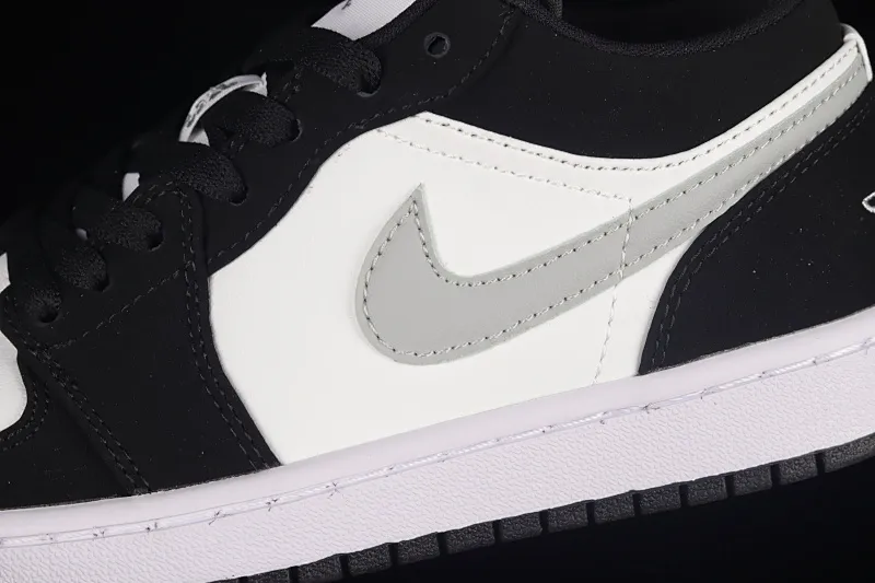 All categories Air Jordan Jordan series basketball shoes Air Jordan 1 Low Z version Air Jordan 1 Low "New Emerald" AJ1 Joe 1 black and white gray 552780-018